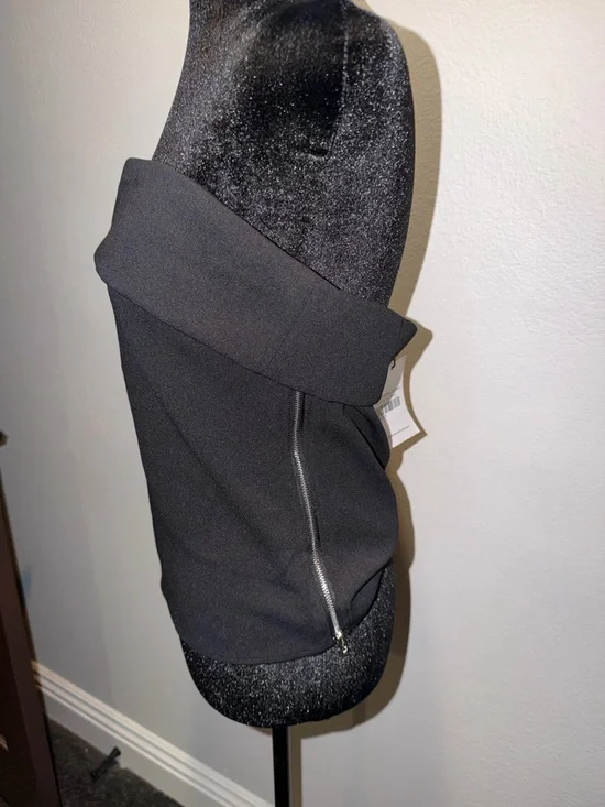 Princess Polly Black Strapless Tube Camisole with zipper sides - Picture 4 of 7